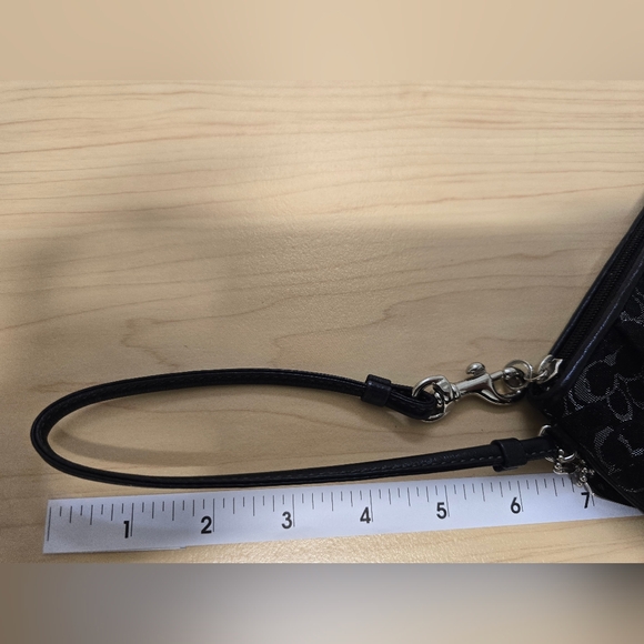 COACH Lurex Black Gray Silver Wristlet - Picture 11 of 13